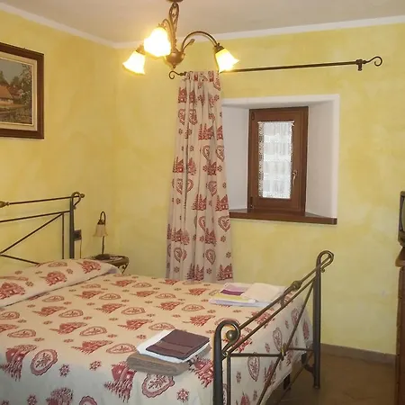 Nyaraló La Bifora Bard